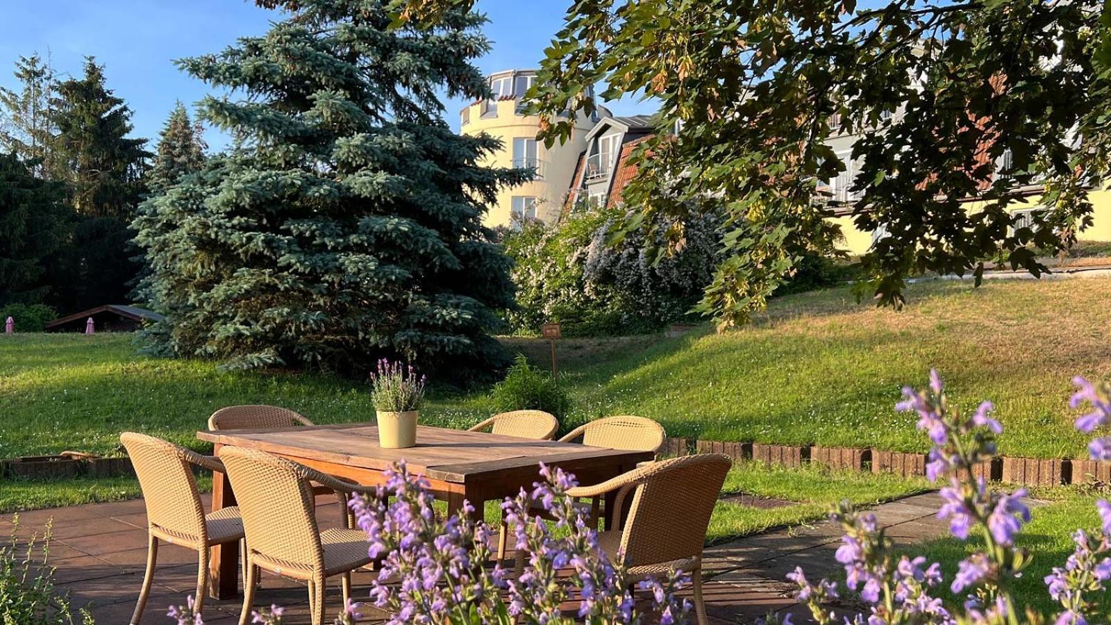Hotel & Spa Sommerfeld - Adults Only Kremmen Esterno foto
