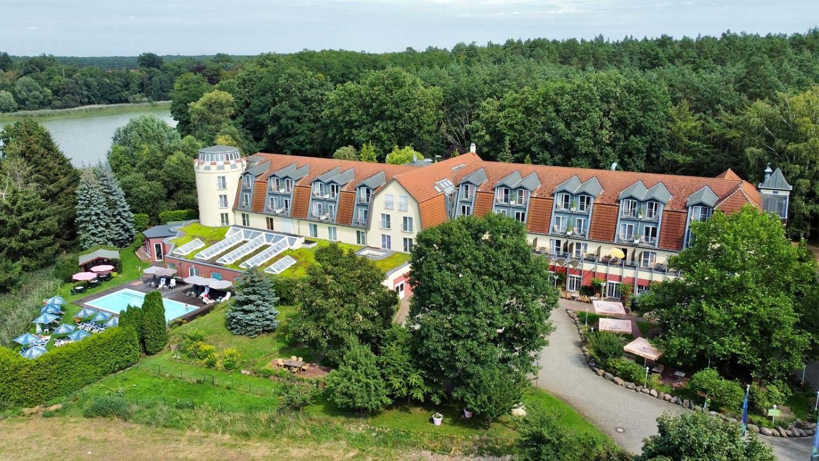 Hotel & Spa Sommerfeld - Adults Only Kremmen Esterno foto